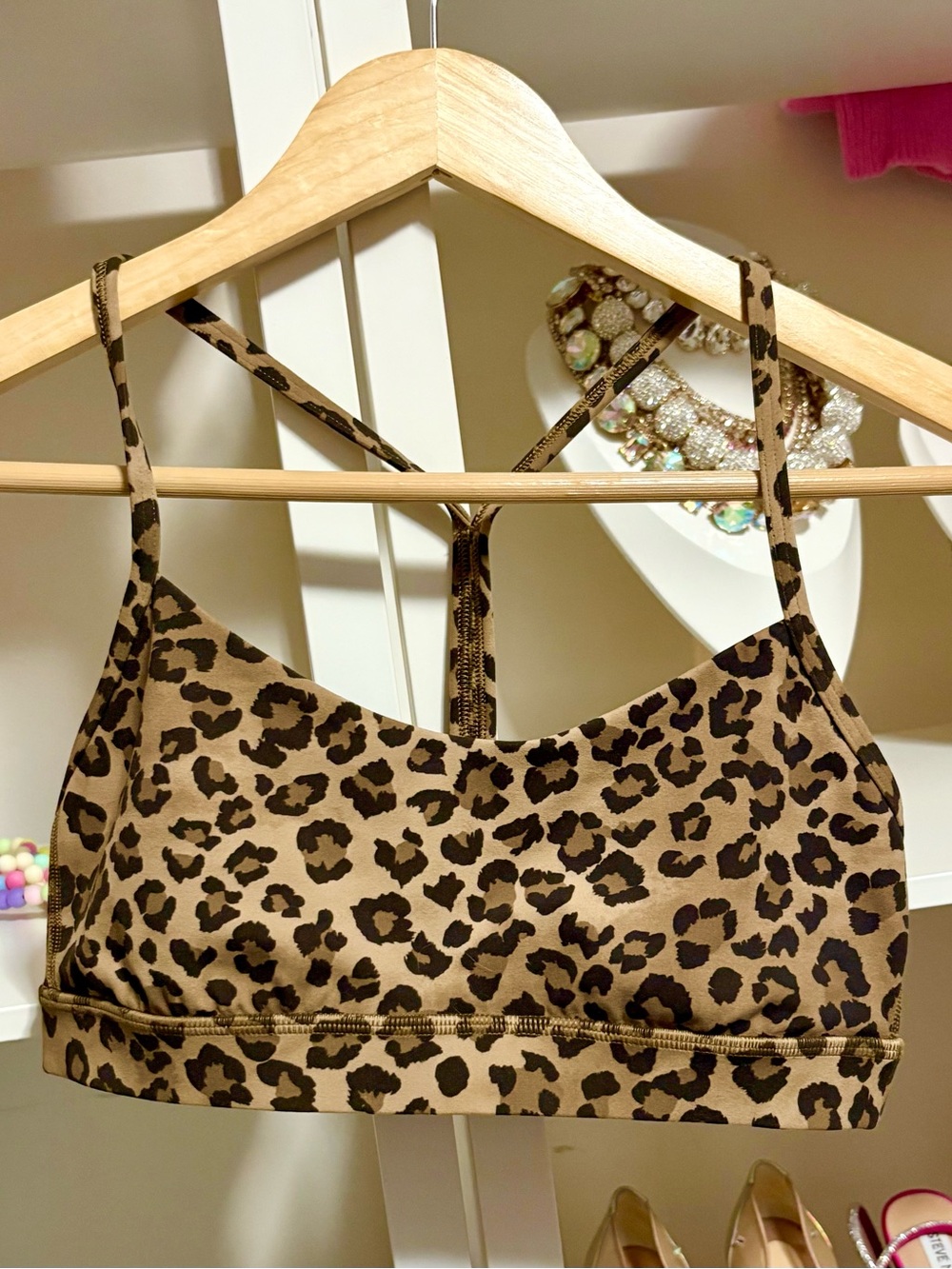 NWOT Lululemon True Leopard Flow Y Sports Bra Cheetah - Womens Size 8